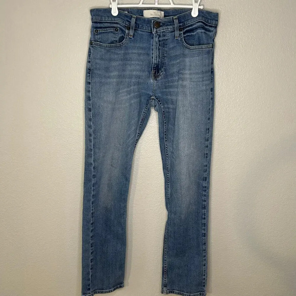 Hollister slim straight with epic flex medium wash with fading size 31 - Picture 1 of 11
